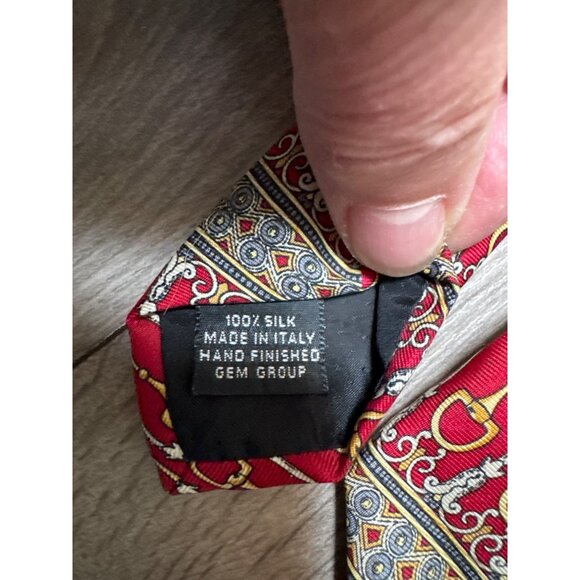 Vintage Paolo Gucci Red & Gold Equestrian Bridle Bit Print Silk Tie Made In Ital - Picture 4 of 7